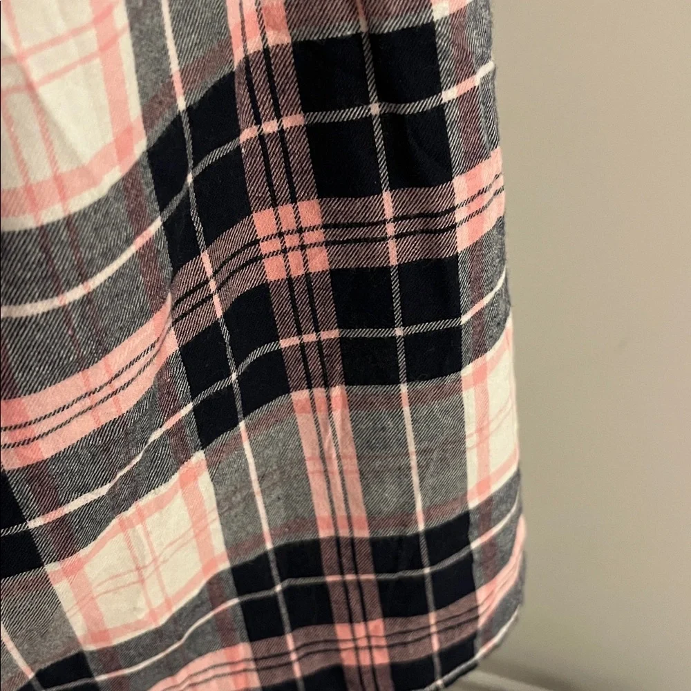 💗Tommy Hilfiger Pink and Blue Plaid Button Down Shirt - Picture 11 of 13